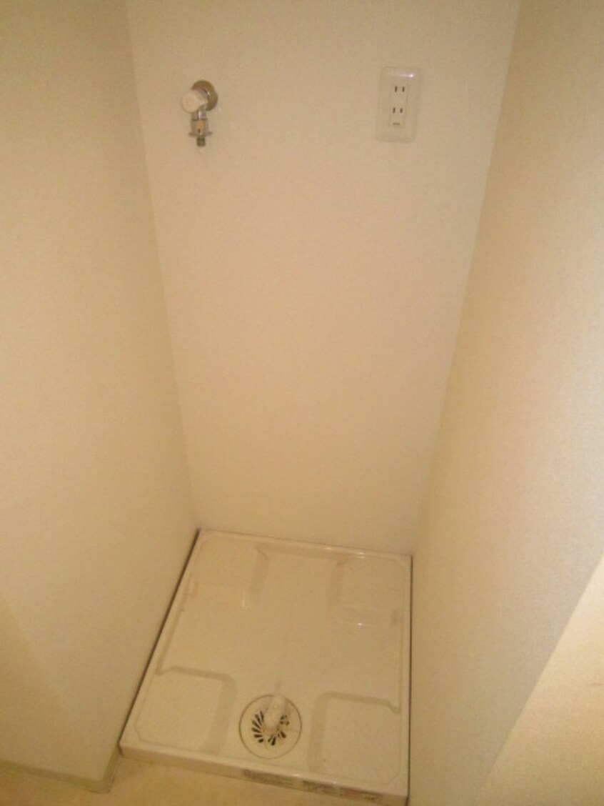 バス／シャワールーム等 フル－ヴトレ－ズ