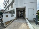エントランス部分 マンション　フレグランス