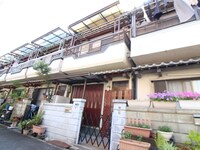 塚口本町六丁目貸家