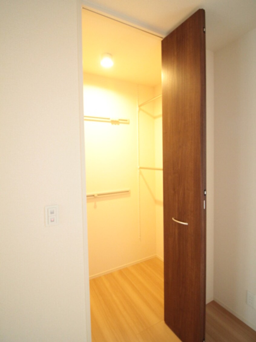 収納 シャンノール北野田