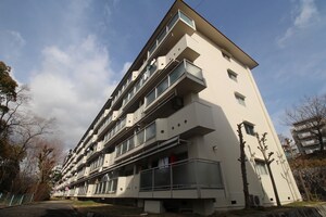 藤白台住宅Ｄ35棟（209）