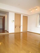 居室 アスティナ御堂筋本町