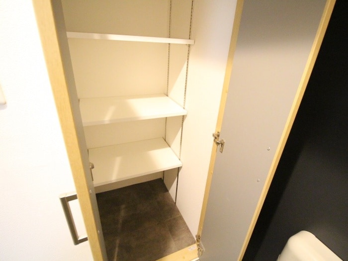 収納 アールエスフラッツ