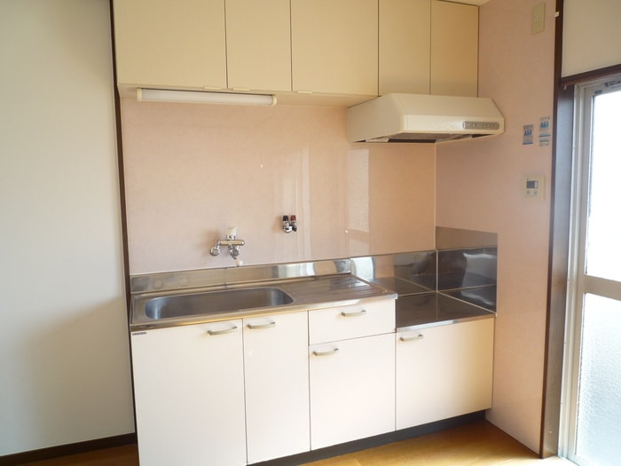 キッチン 信和ﾊｲﾂ