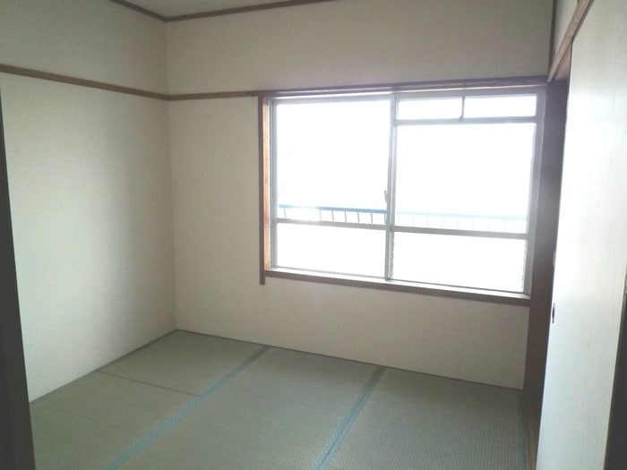 居室 信和ﾊｲﾂ