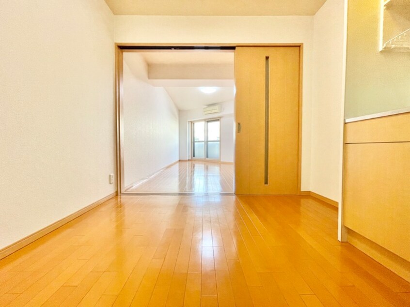 居室 アマノ－ル本田