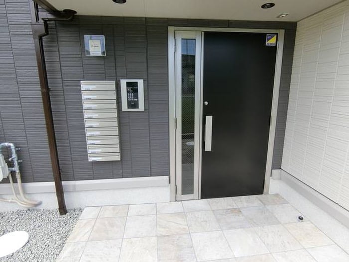 エントランス部分 ＬＵＣＥ