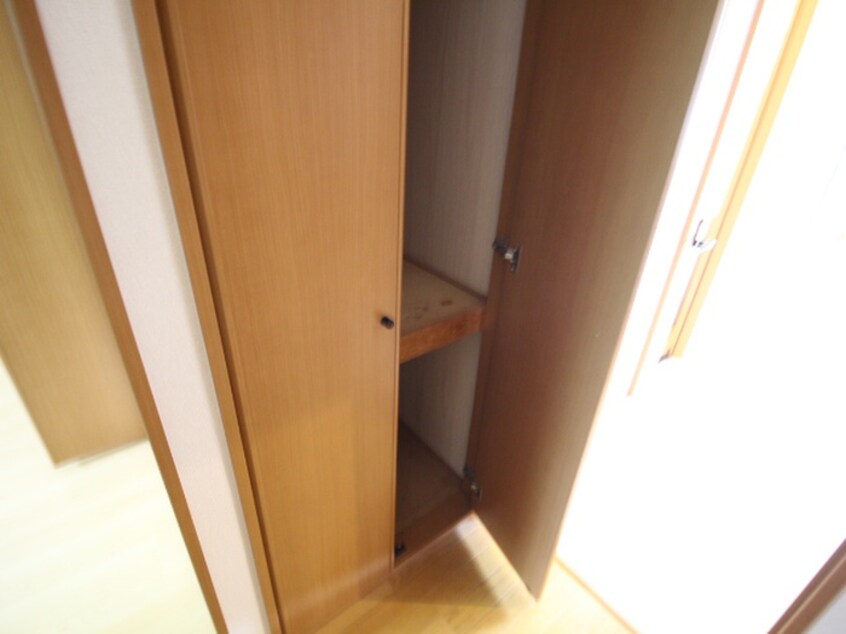 収納 グランドバレ－