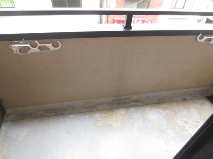 ベランダ・バルコニー ﾓﾀﾞﾝｱﾊﾟｰﾄﾒﾝﾄ神戸新長田