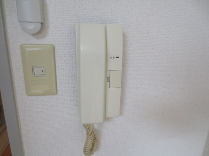 居室 ﾓﾀﾞﾝｱﾊﾟｰﾄﾒﾝﾄ神戸新長田