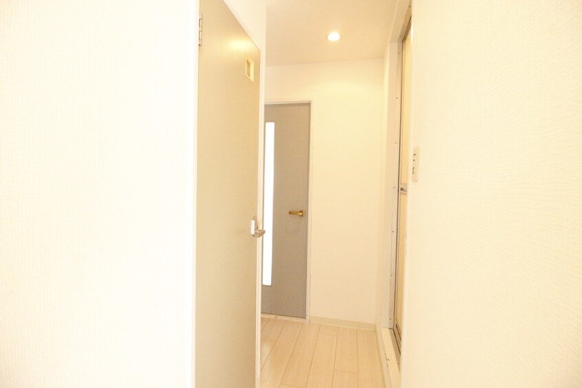 廊下 ﾓﾀﾞﾝｱﾊﾟｰﾄﾒﾝﾄ神戸新長田