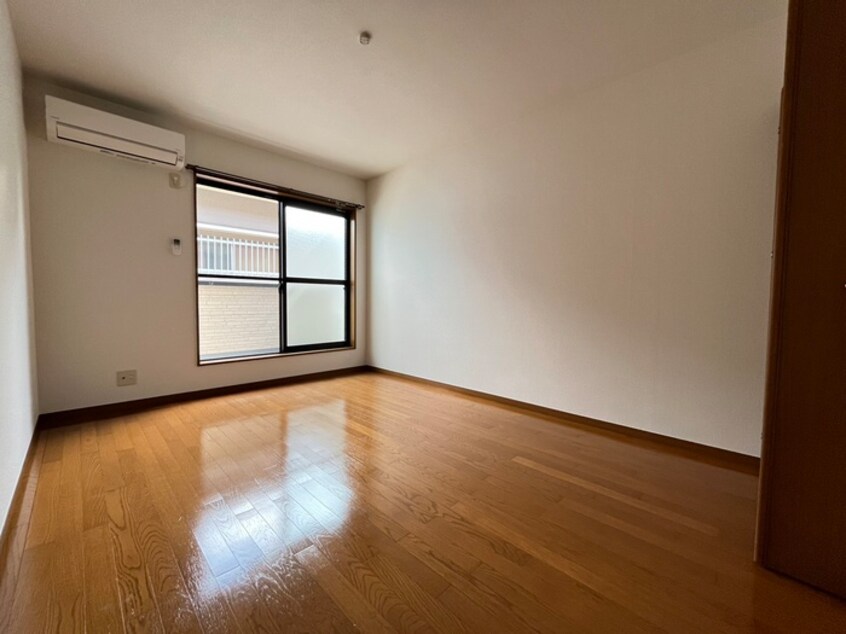 居室 ベルエキップ