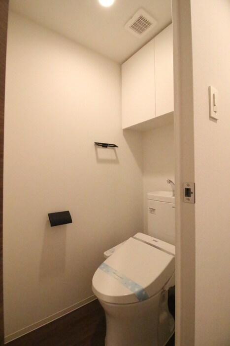 トイレ CASA ALA MODE ROKKAKU108