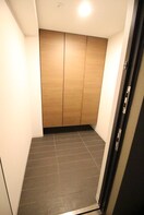 玄関 CASA ALA MODE ROKKAKU108