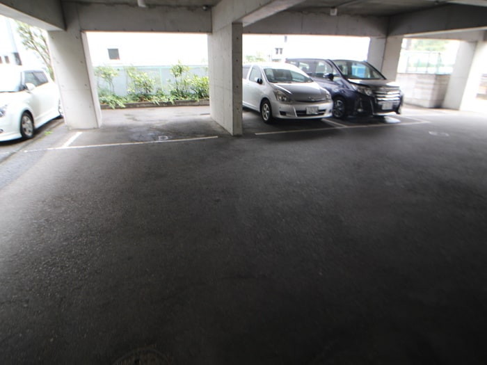 駐車場 シュライク２