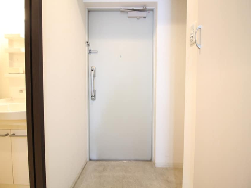 玄関 レジディア城北公園通