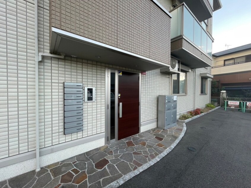 エントランス部分 メルベイユさやか