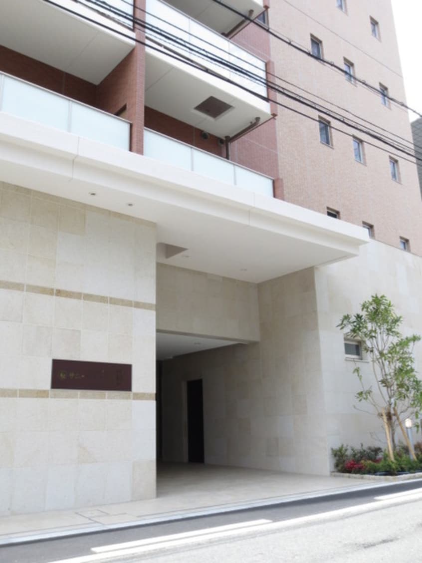 エントランス部分 サニープレイス新梅田