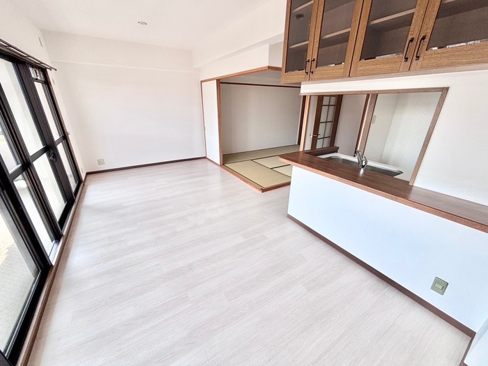 廊下 アンビエント枚方公園(303）