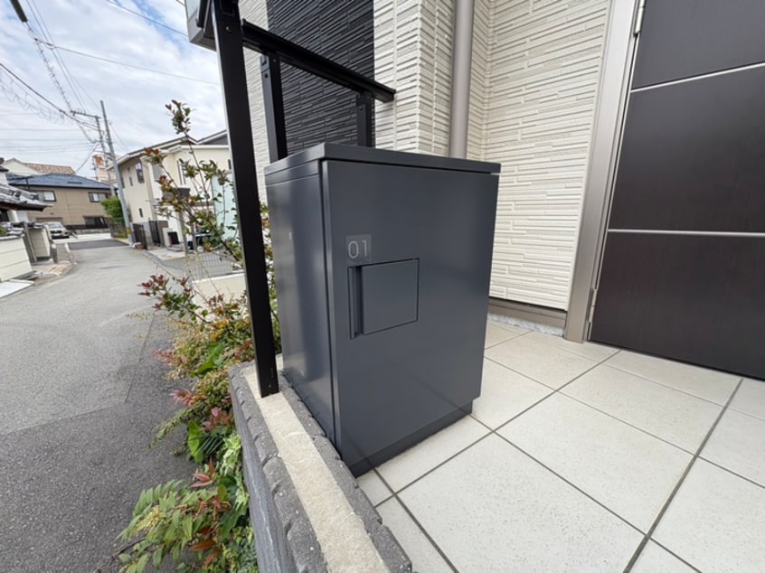 建物設備 ホワイエ逆瀬川