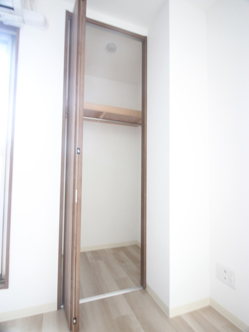 収納 レクラン岸里東