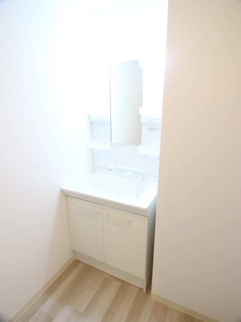 洗面 レクラン岸里東