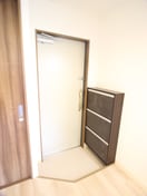 玄関 レクラン岸里東