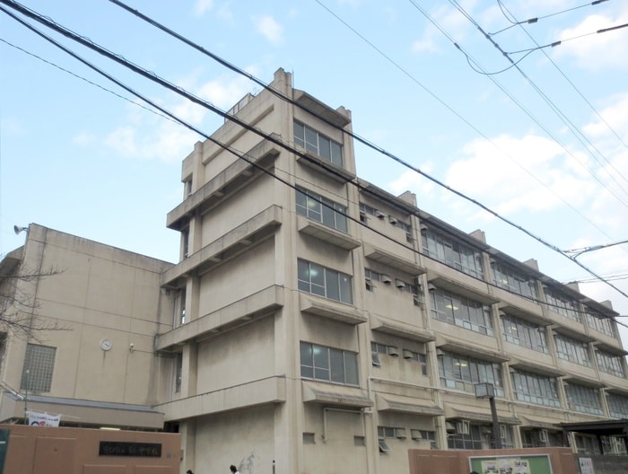 守口市立錦中学校(中学校/中等教育学校)まで657m GEパークサイド