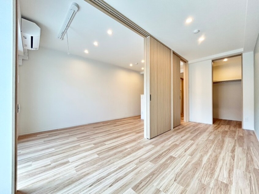 居室 THE RESIDENCE　文化庁前