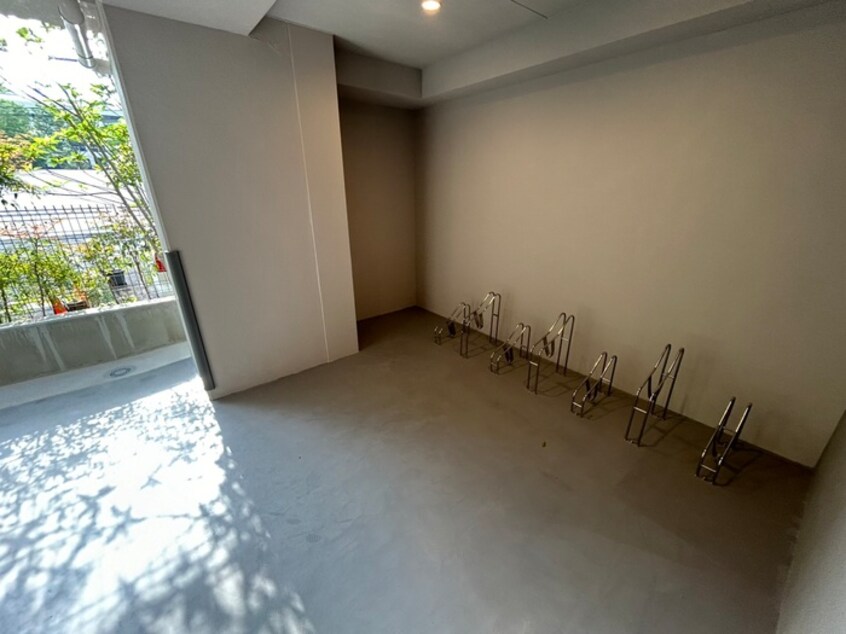 駐輪場 THE RESIDENCE　文化庁前