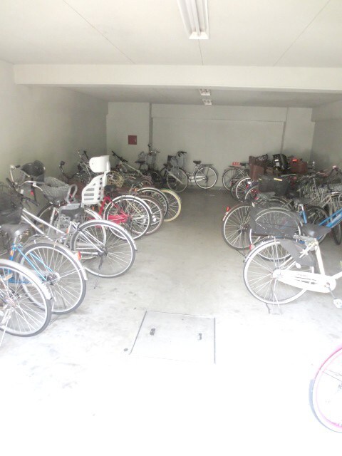 駐輪場 グレイシィＫ・Ｙ