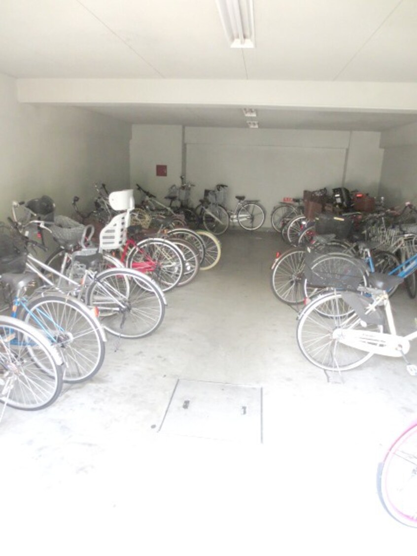 駐輪場 グレイシィＫ・Ｙ