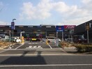 イオンタウン川西(ショッピングセンター/アウトレットモール)まで333m アズレ川西(306)