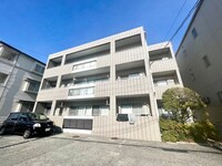 サーティー北口