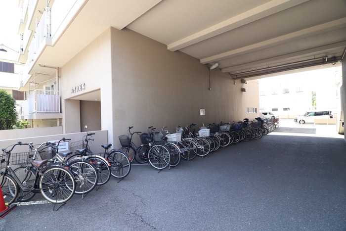 駐輪場 ハイツ尼崎　A棟　(5F)