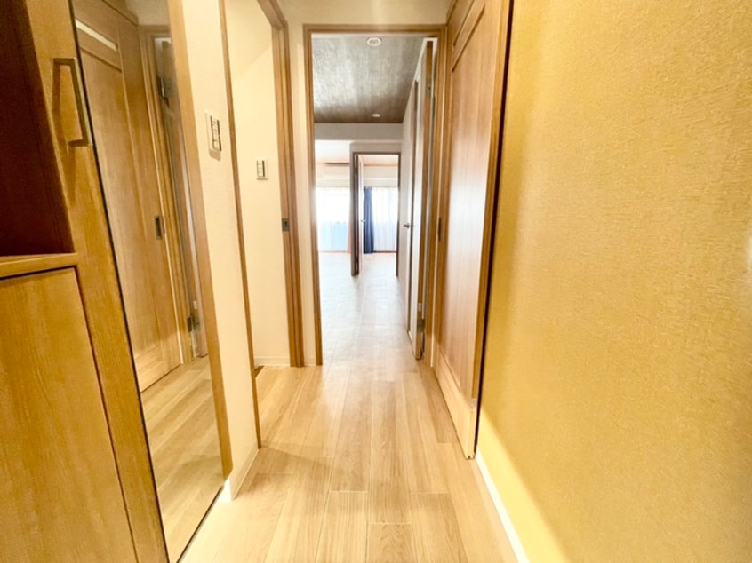 廊下 ハイツ尼崎　A棟　(5F)