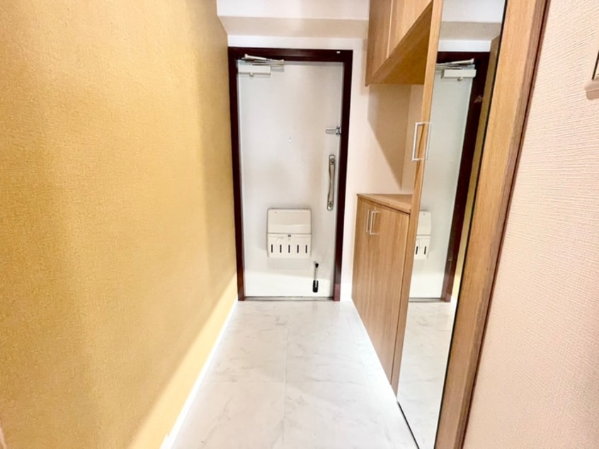 玄関 ハイツ尼崎　A棟　(5F)