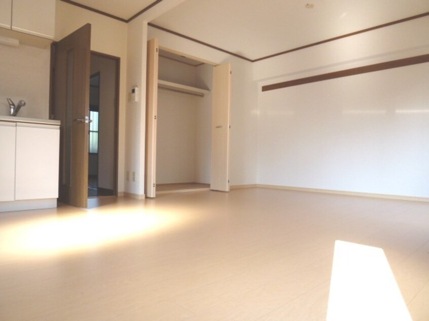 居室 クレール山下