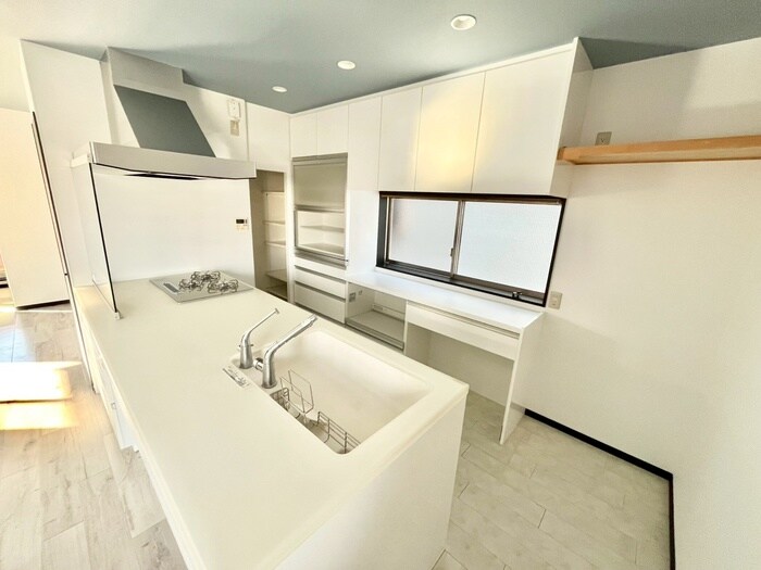 キッチン 永楽荘2丁目戸建