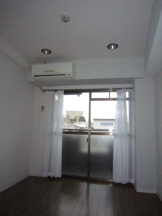 居室 レアレア梅田５番館