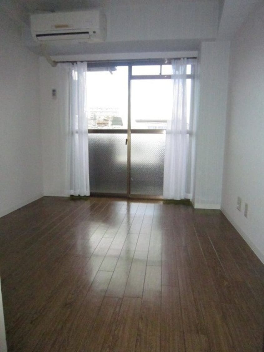 居室 レアレア梅田５番館