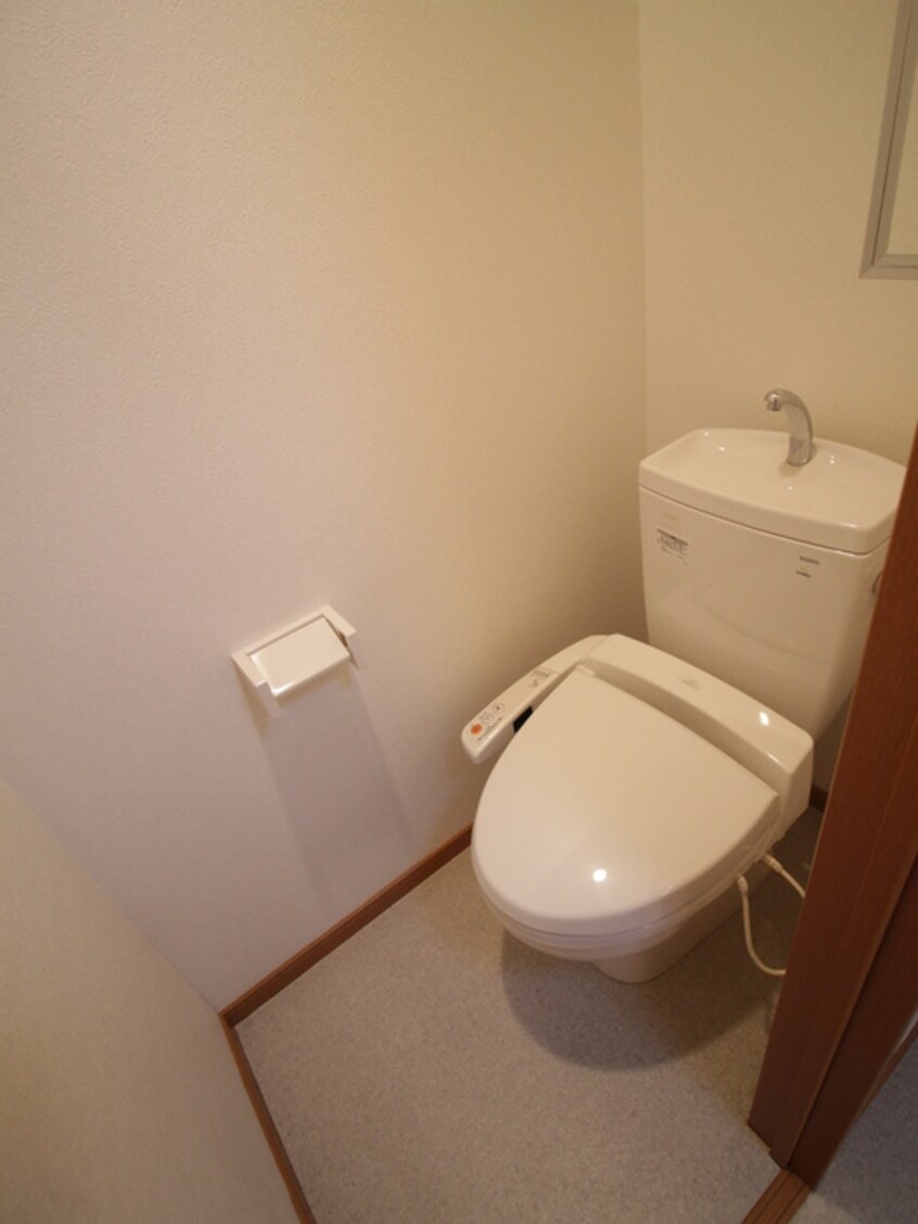 トイレ フォレストハイム牧野