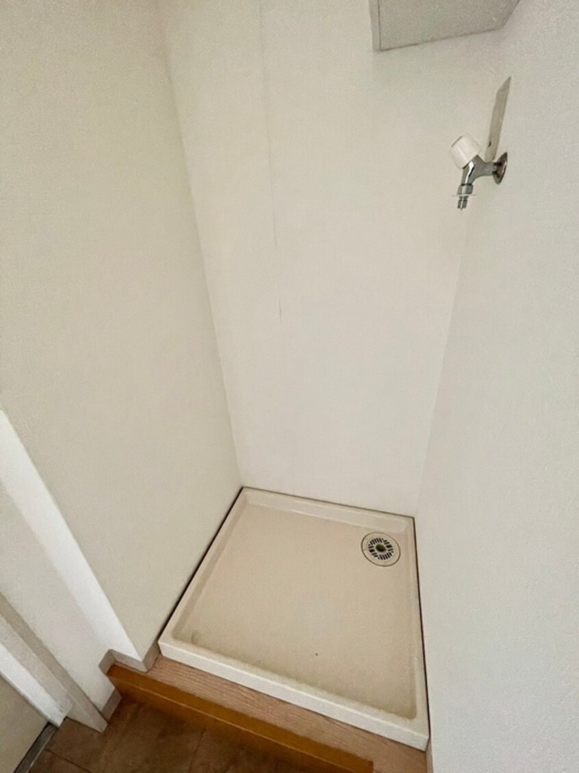 洗濯機置場 カサベラ岡本（608）