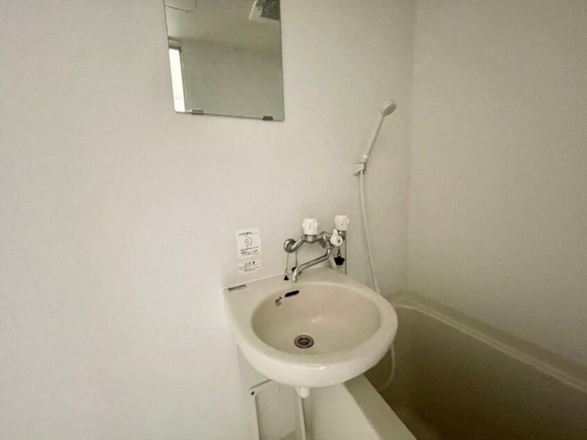 洗面 カサベラ岡本（608）
