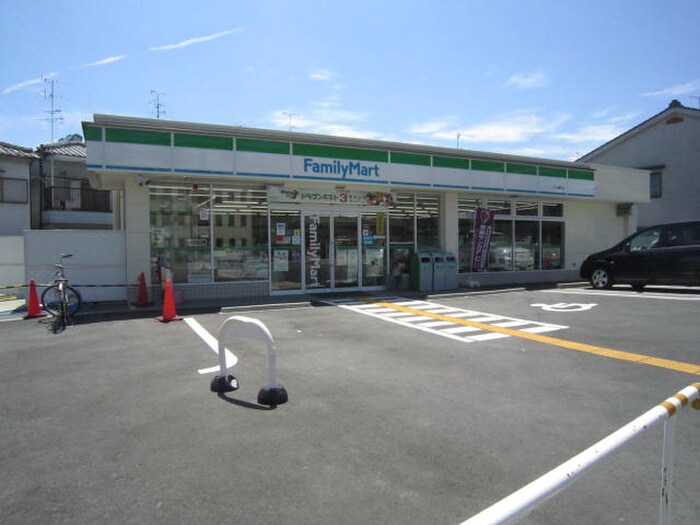ファミリーマート大山崎町円明寺店(コンビニ)まで450m クリスタル山崎