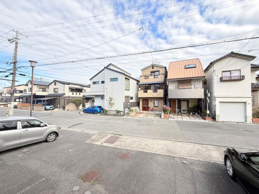 室内からの展望 レジデンス　モズ