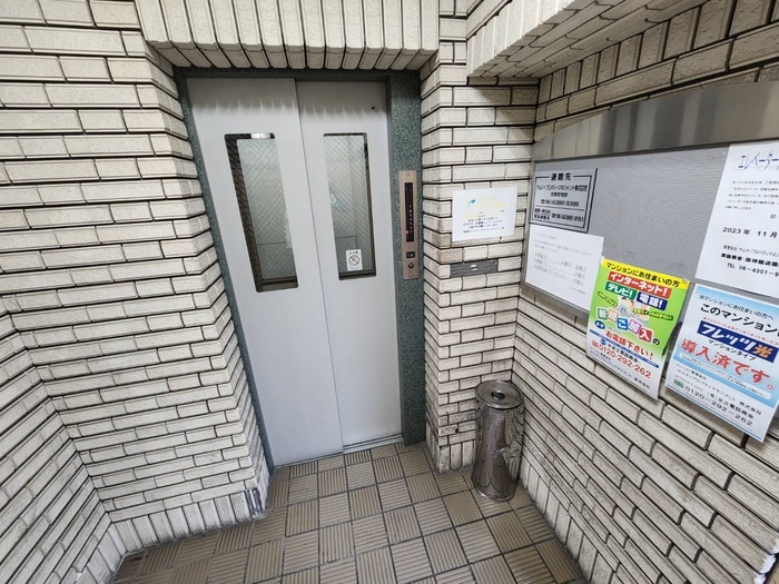 エントランス部分 モンリベルテ天王寺