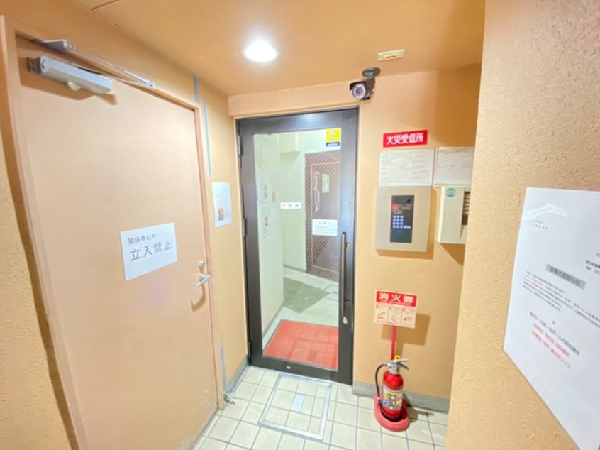 エントランス部分 ノイフロイデ