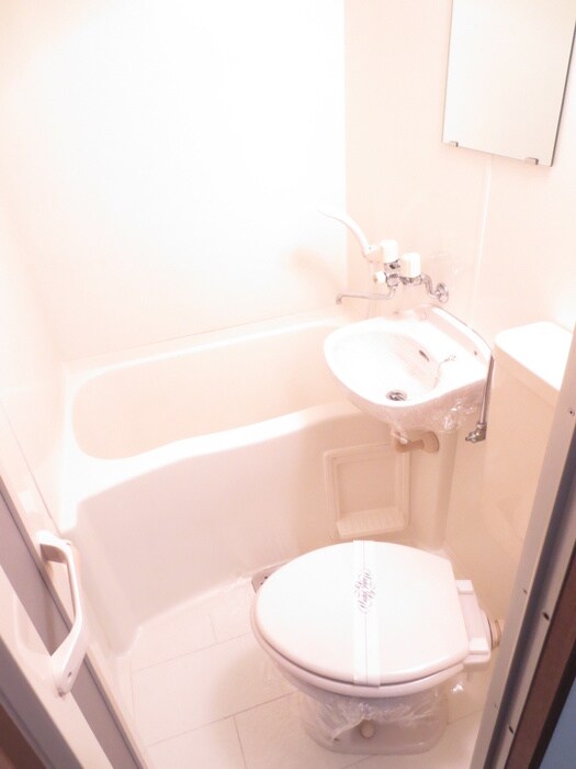 バス／シャワールーム等 フラッツ太秦