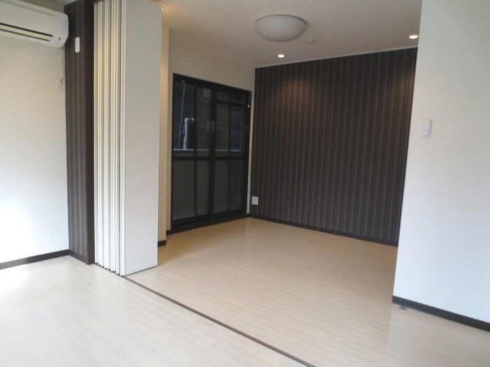 内観写真 サンフィ－ルド